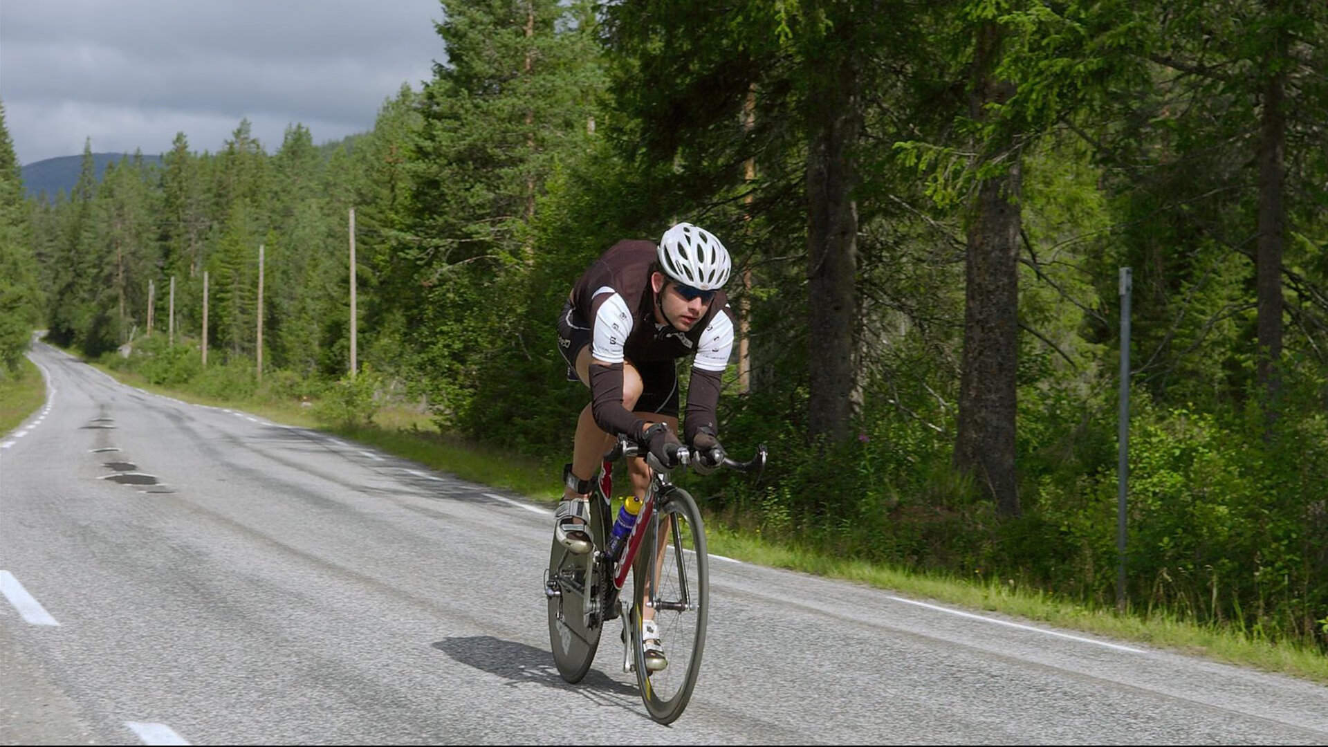 中国女篮提高防守反击效率，中国女篮被逆转